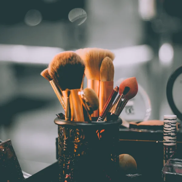 Everyday Blend & Buff Brush Duo — Beauty & Personal Care at Peasley Store